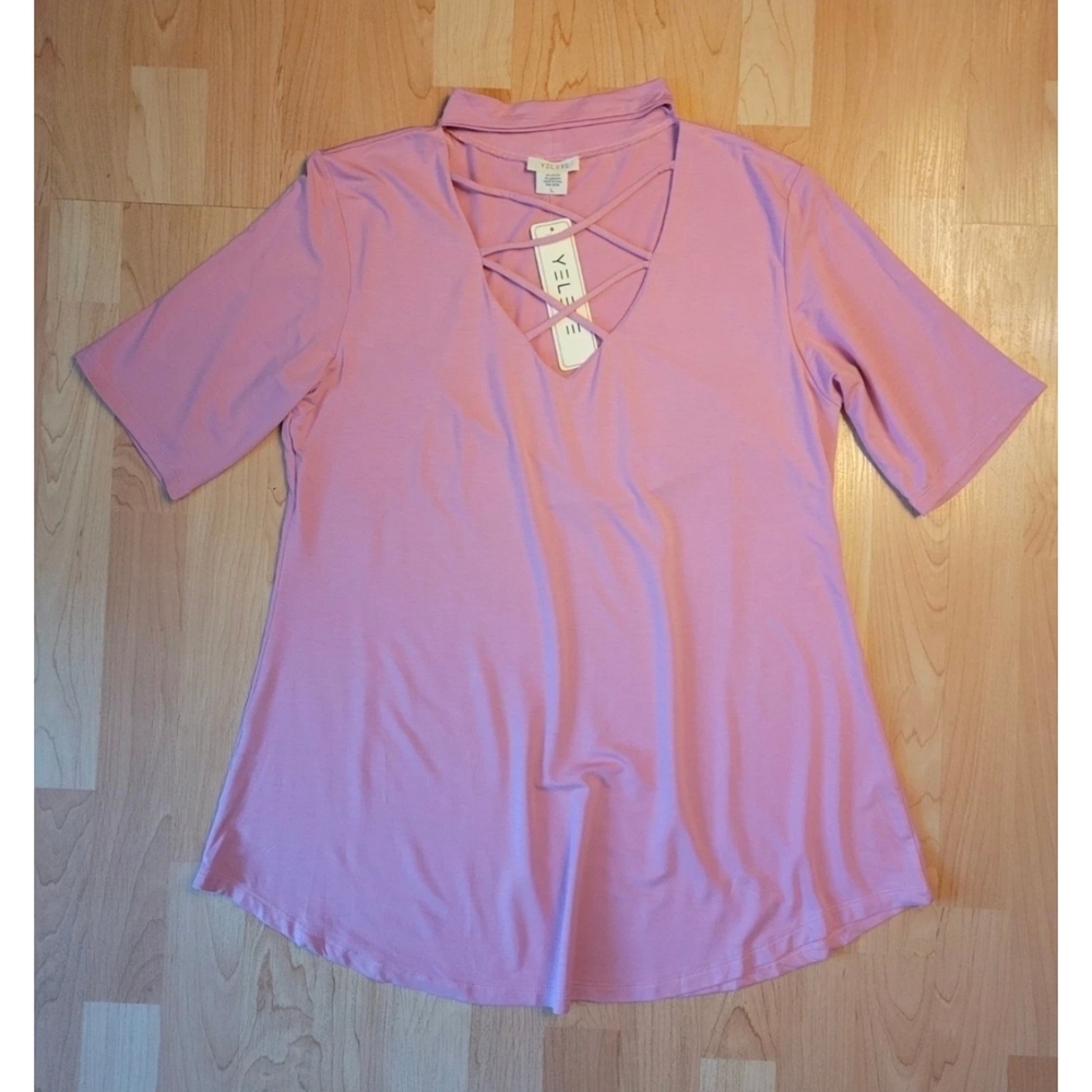 Yelete strappy neckline t-shirt